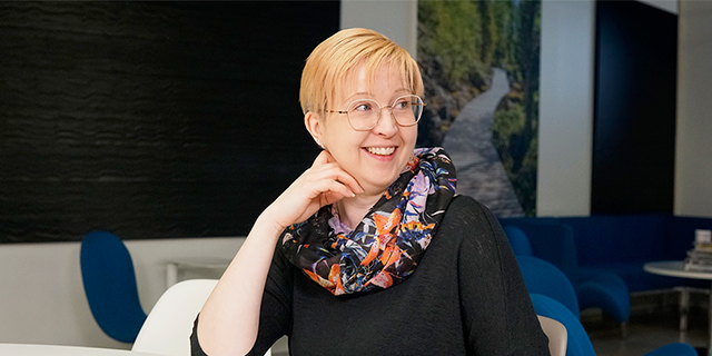 Laura Kemppainen Syklo Oy:n asiakkuuspäällikkö vastaa Hyvinkään kiertotalouskeskittymän asiakkuuksista.